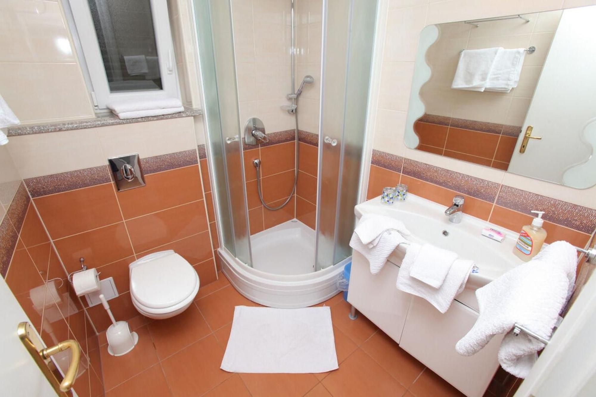 Apartma Jole *